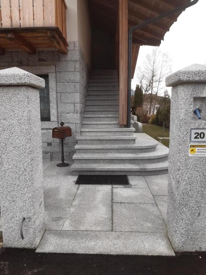 B&B Casa Il Sasso Pinzolo Exteriör bild