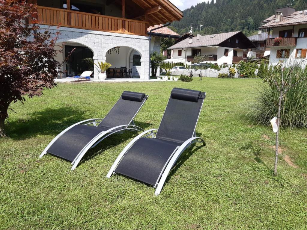 B&B Casa Il Sasso Pinzolo Exteriör bild